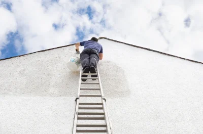 Peinture extérieure à Fanjeaux — façades et ravalement
